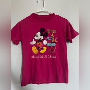 Vintage 2000’s Mickey Mouse t shirt